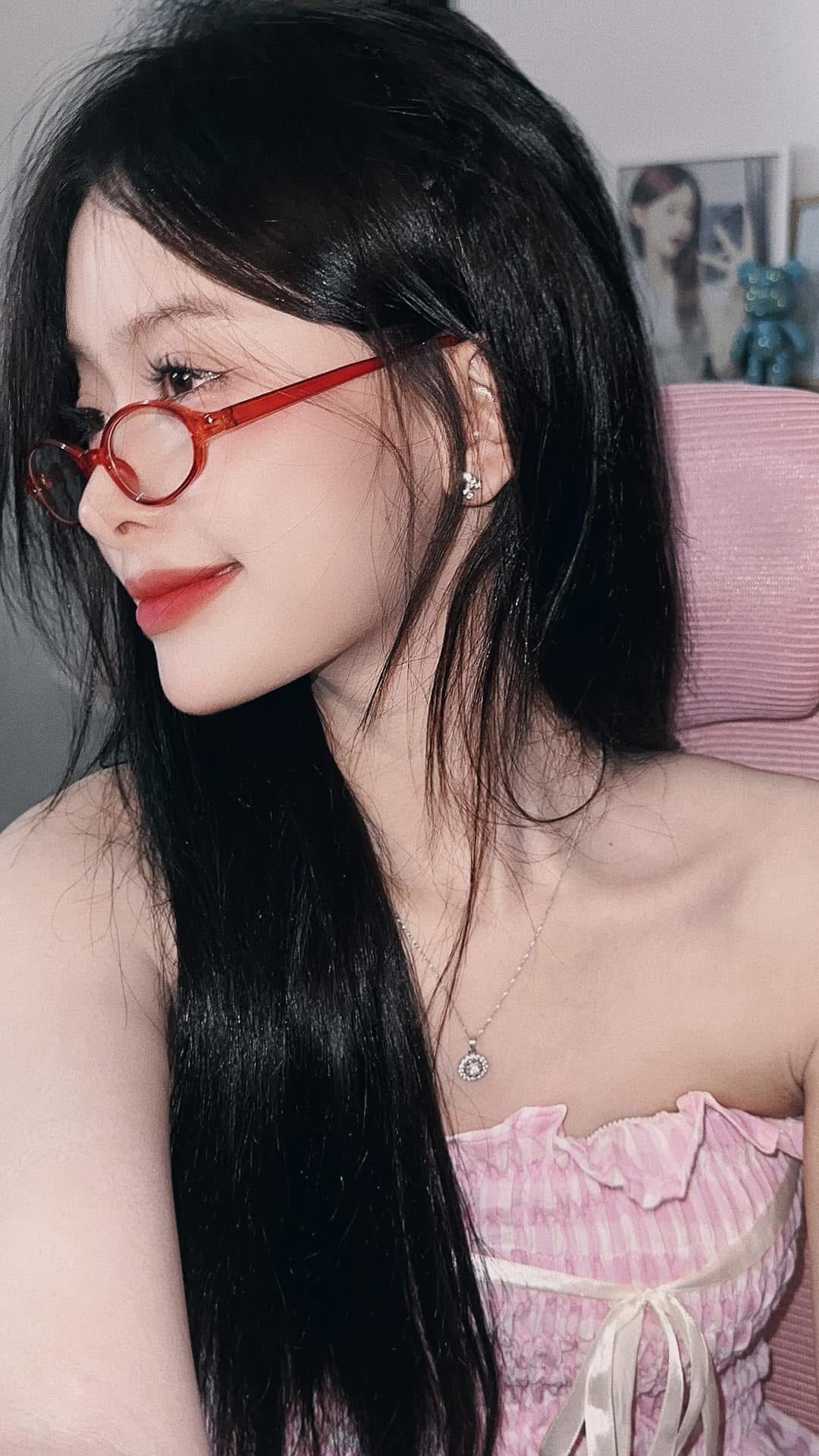 "Liều thuốc" ngọt ngào nhất hôm nay, nữ dược sĩ gây thương nhớ với nụ cười tỏa nắng- Ảnh 6.