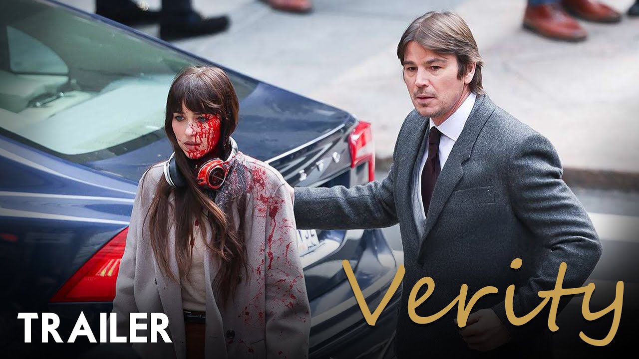 Mở mắt đúng cách thấy là thấy Anne Hathaway hôn Dakota Johnson, đóng chung phim 18+ thì ai làm lại 2 chị?- Ảnh 5.