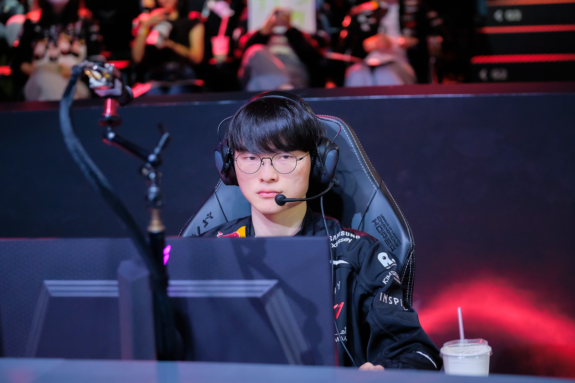 Faker lên tiếng về hợp đồng của Keria- Ảnh 1.