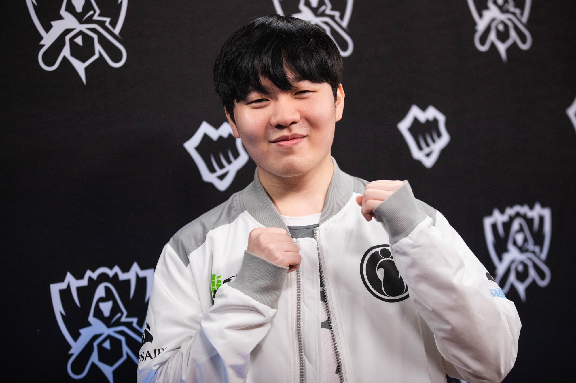 Nữ MC Hilda bất ngờ bị người yêu mới của cựu vương CKTG "phản damage"- Ảnh 3.