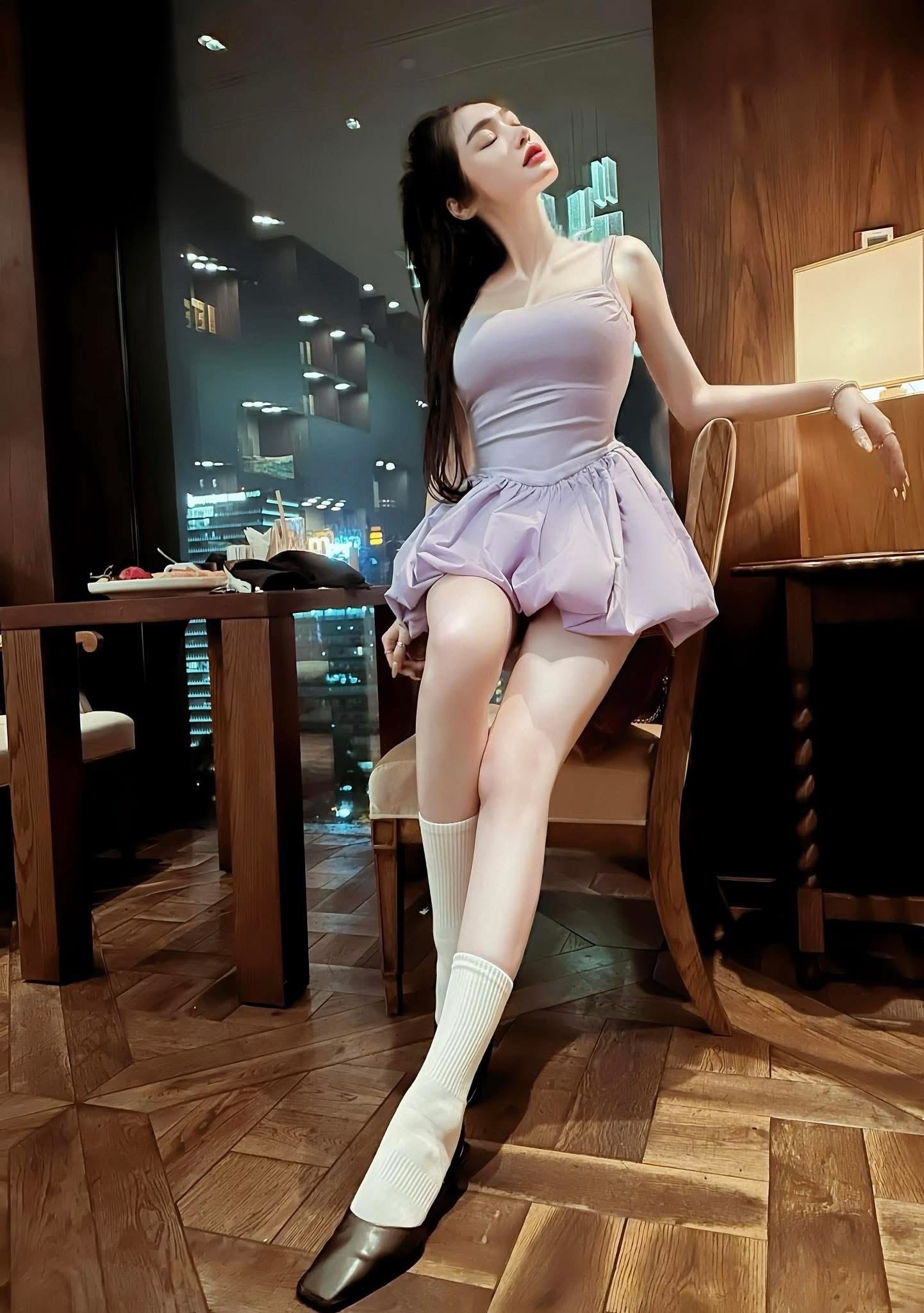 Quá bức xúc, Elly Tran lên tiếng về việc bị gắn mác bởi những từ ngữ "nhạy cảm"- Ảnh 1.