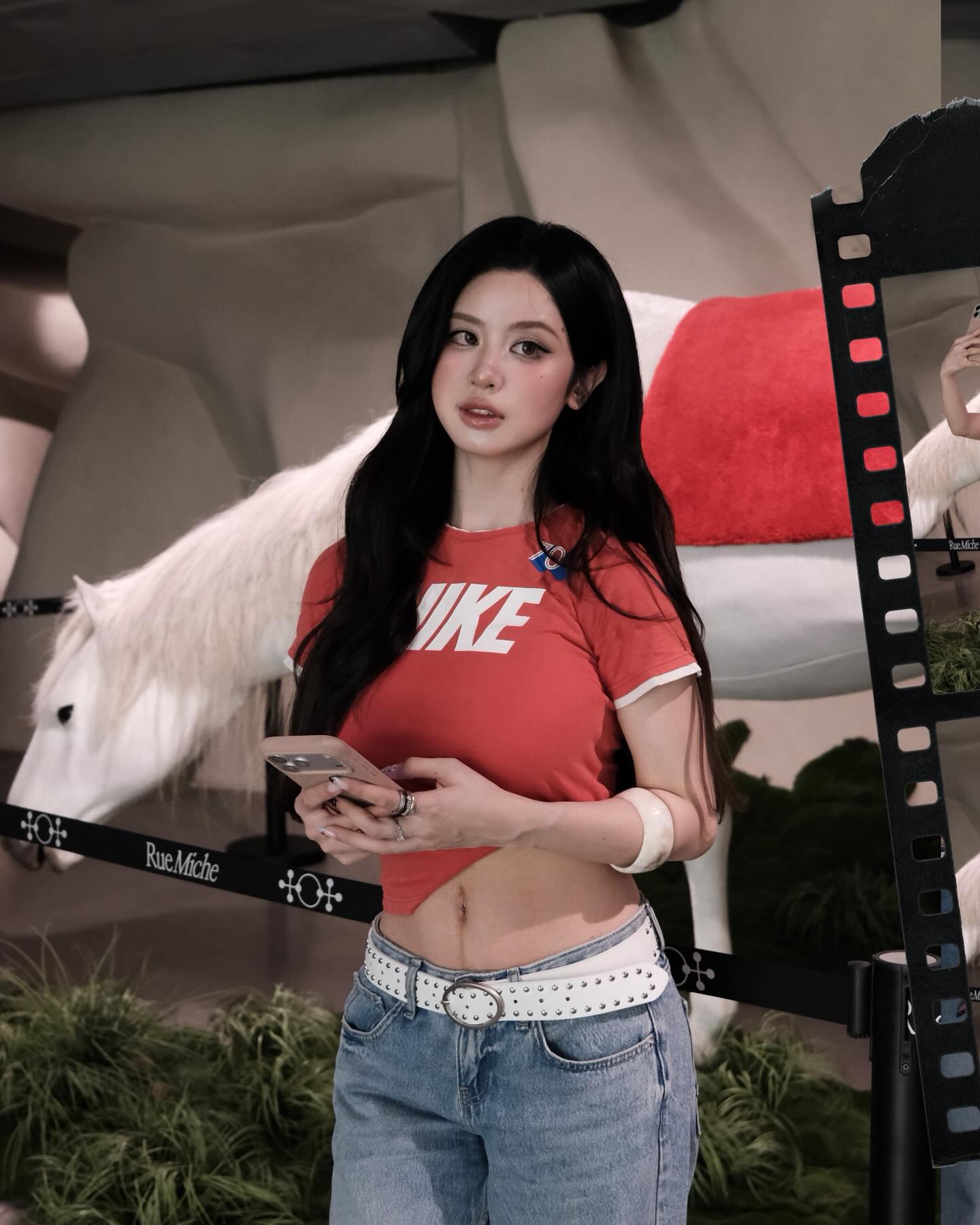 Hội mỹ nữ Việt được báo Trung khen lên tận mây xanh từ 6 - 7 năm trước, giờ ra sao?- Ảnh 9.