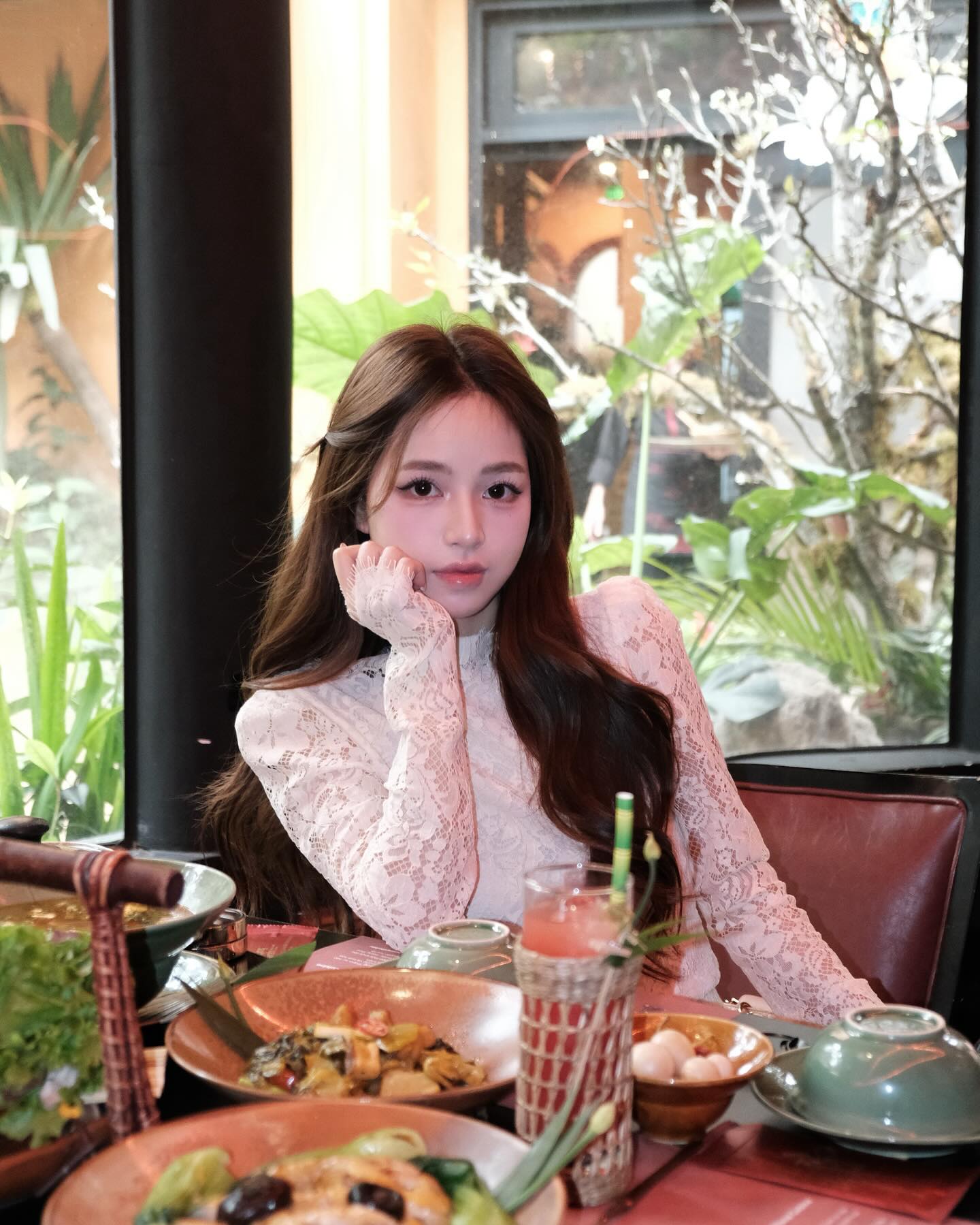 Hội mỹ nữ Việt được báo Trung khen lên tận mây xanh từ 6 - 7 năm trước, giờ ra sao?- Ảnh 24.