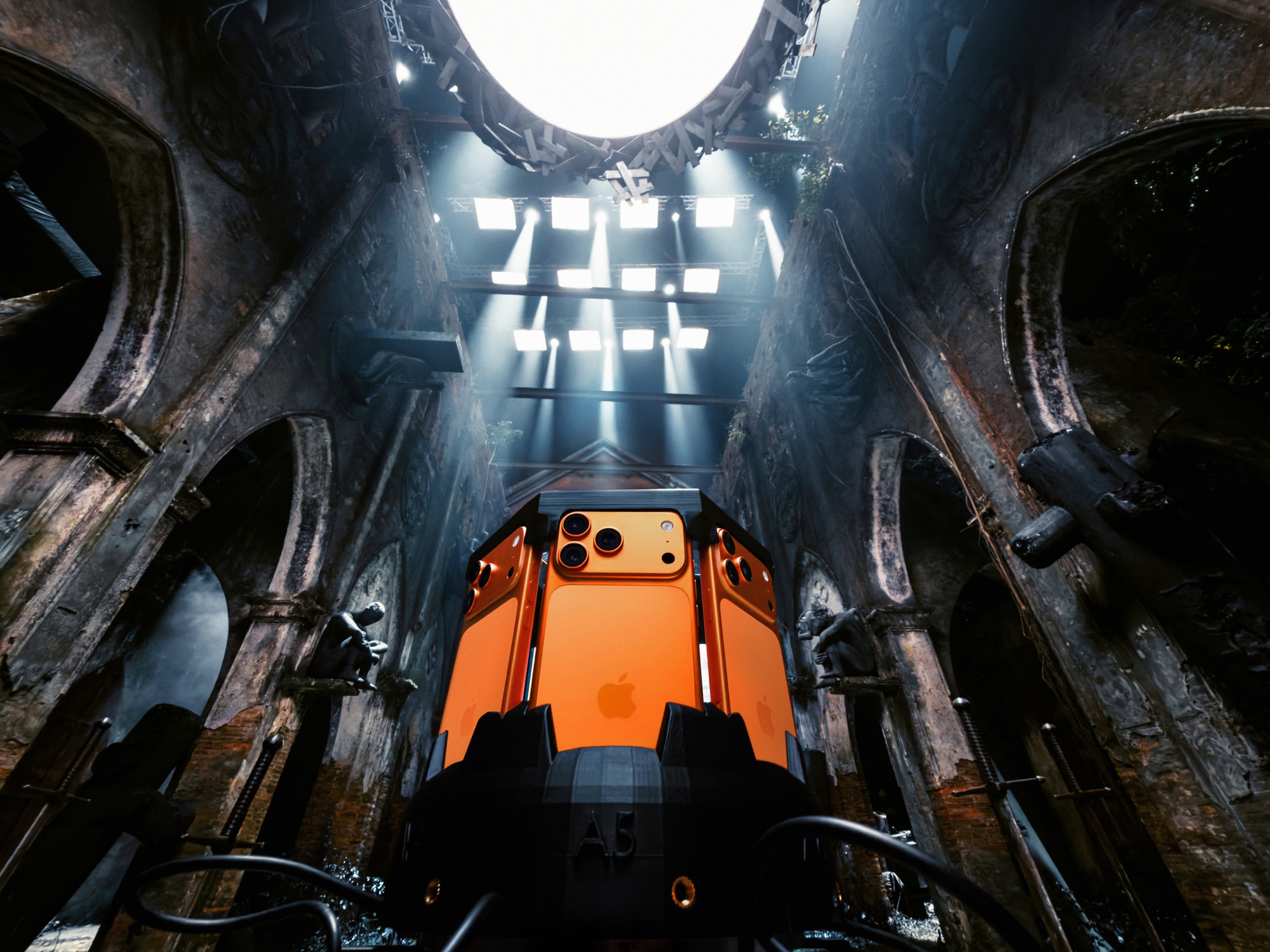 Kết hợp với MCK, Apple ra mắt Album Trailer Shot on iPhone 360° cực "đỉnh" khiến CĐM thích thú- Ảnh 6.