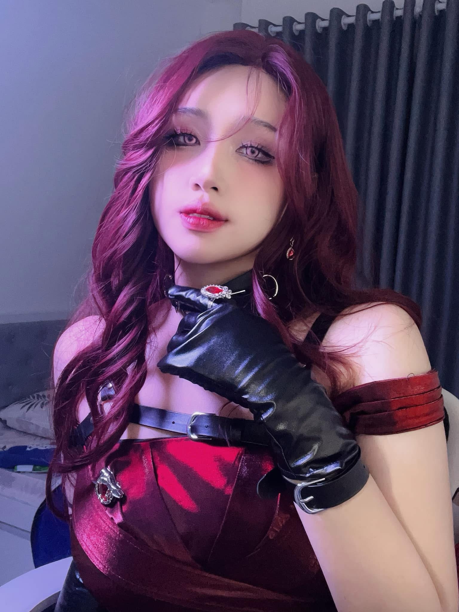 Không cần hở bạo, nữ coser nóng bỏng hóa "nàng thơ", nhan sắc đời thường trong trẻo tựa tình đầu- Ảnh 10.