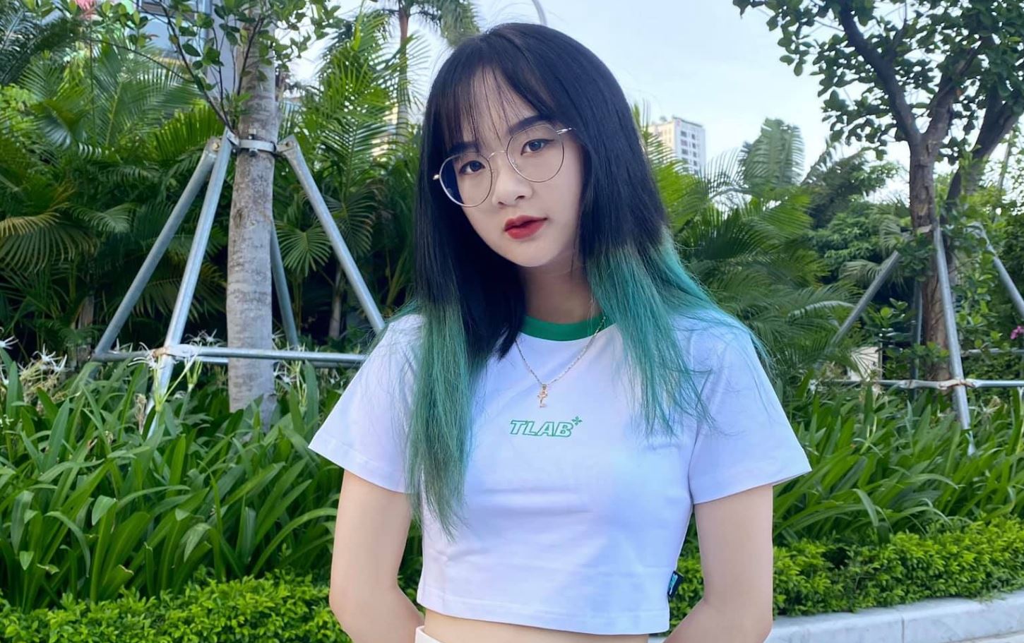 Thả dáng bên bàn bida, Gấm Kami "comeback"? khiến anh em game thủ sững sờ- Ảnh 1.