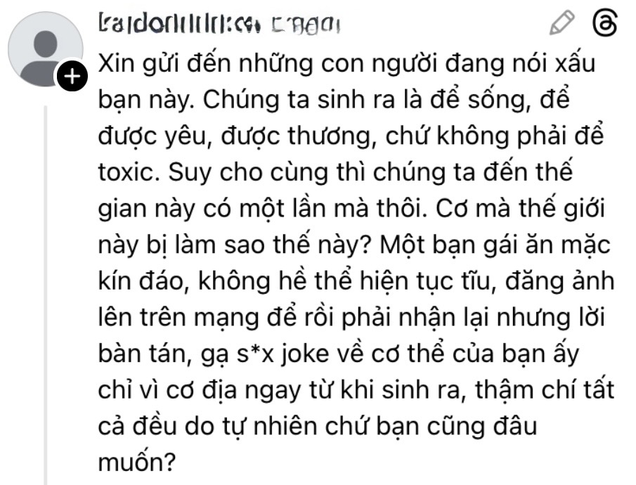 Diện đồ kín đáo đến 90% vẫn không thoát "lời ra tiếng vào", cô gái khóc ròng vì vòng 1 "quá khổ"- Ảnh 6.