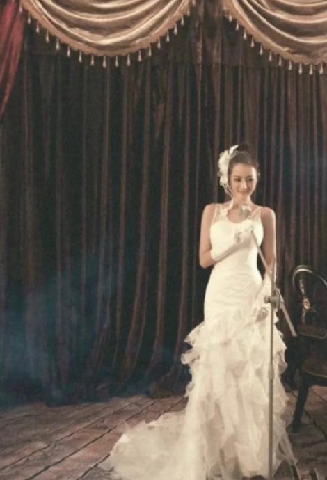 Mỹ nhân mặc váy cưới đẹp nhất showbiz gọi tên Địch Lệ Nhiệt Ba!- Ảnh 5.