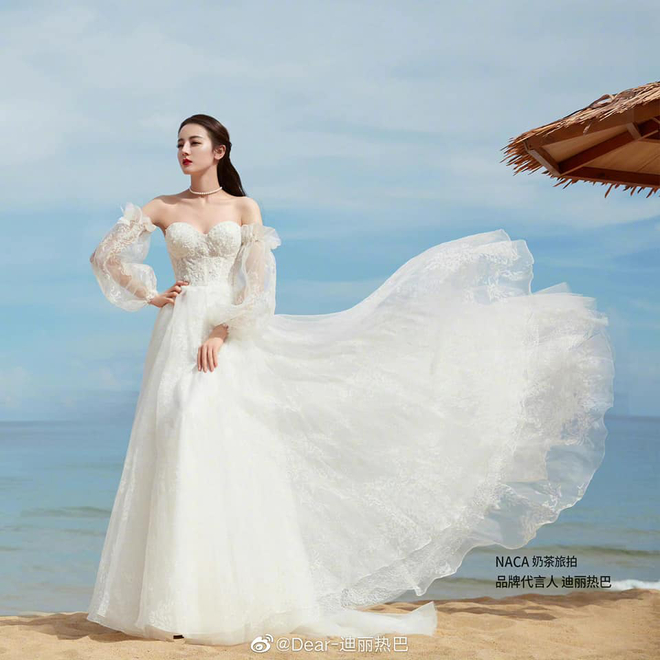 Mỹ nhân mặc váy cưới đẹp nhất showbiz gọi tên Địch Lệ Nhiệt Ba!- Ảnh 7.