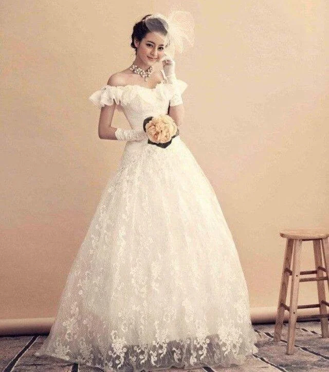 Mỹ nhân mặc váy cưới đẹp nhất showbiz gọi tên Địch Lệ Nhiệt Ba!- Ảnh 2.