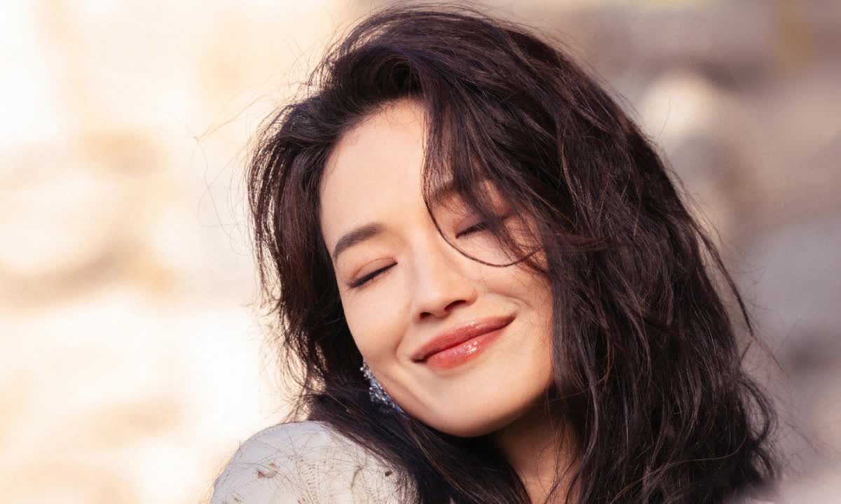 Thời hoàng kim của dòng phim 18+ Hong Kong và những "nàng thơ" làm khuynh đảo màn ảnh thập niên 90- Ảnh 3. Thời hoàng kim của dòng phim 18+ Hong Kong và những "nàng thơ" làm khuynh đảo màn ảnh thập niên 90- Ảnh 3.