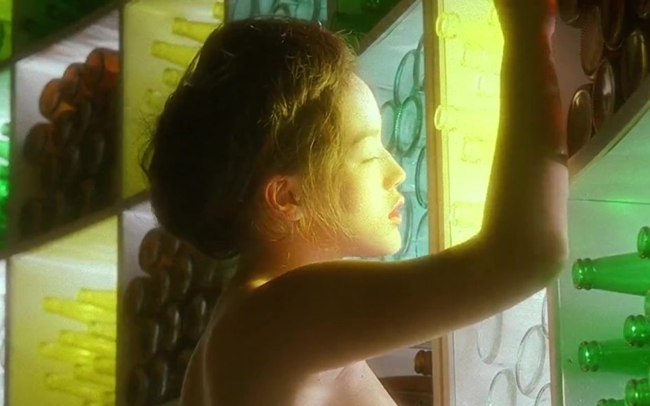 Bộ phim 18+ kết hợp với Trương Quốc Vinh giúp Thư Kỳ "gột rửa" quá khứ khoe thân- Ảnh 5.