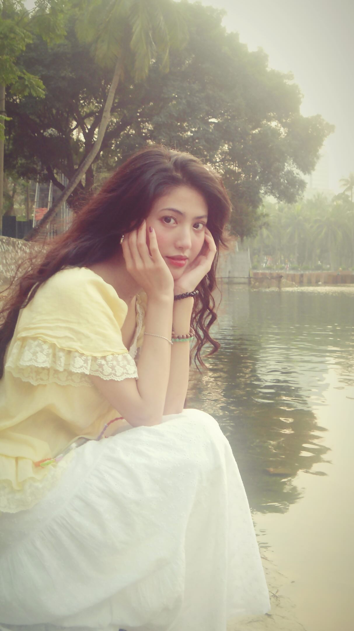 Cô gái nổi tiếng với bộ ảnh chụp ở công viên Thống Nhất: Mình không cố để trông cổ điển- Ảnh 3. Cô gái nổi tiếng với bộ ảnh chụp ở công viên Thống Nhất: Mình không cố để trông cổ điển- Ảnh 3.