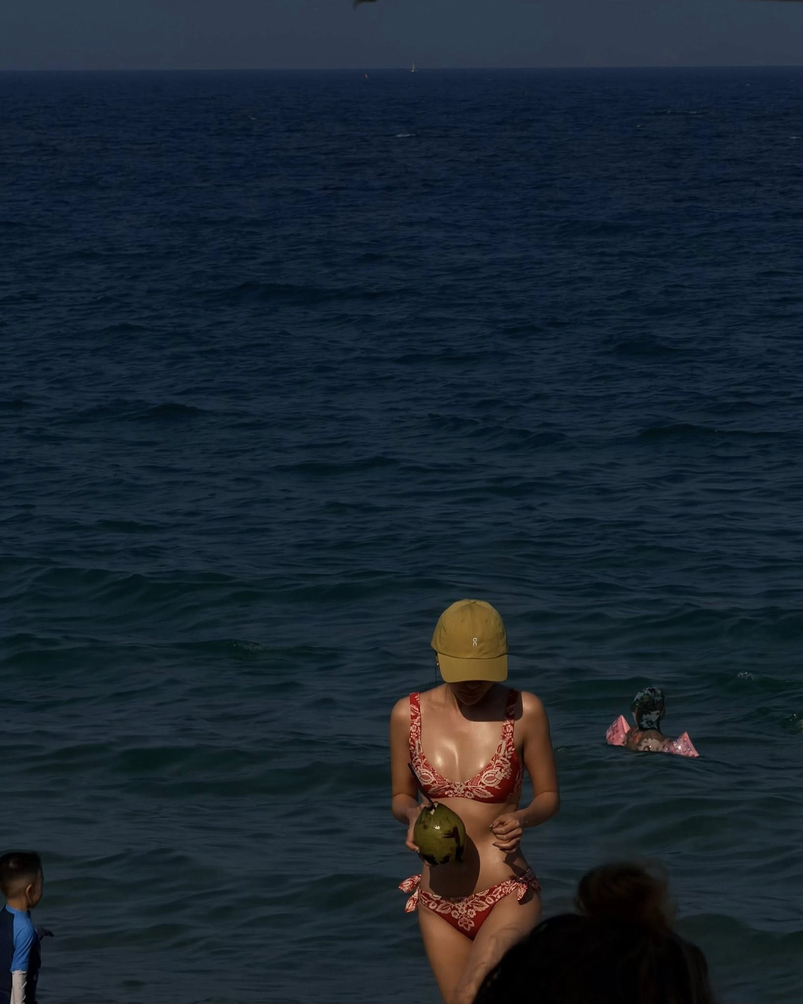 Nắng nóng cũng không bằng dàn mỹ nhân "đua bikini": Phương Ly - Văn Mai Hương đọ body hừng hực, nín thở chờ 1 "con tướng"- Ảnh 2. Nắng nóng cũng không bằng dàn mỹ nhân "đua bikini": Phương Ly - Văn Mai Hương đọ body hừng hực, nín thở chờ 1 "con tướng"- Ảnh 2.