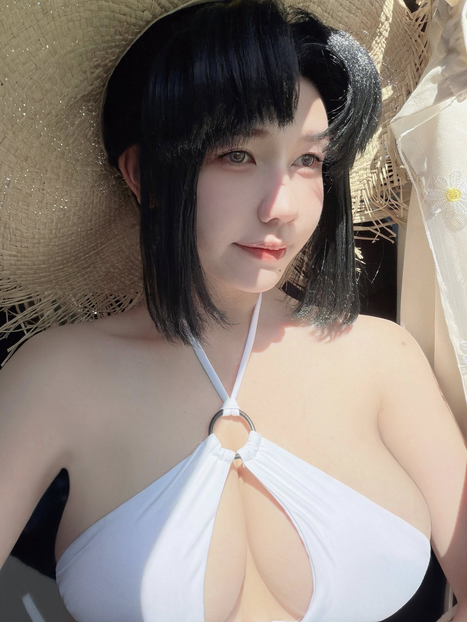 Cuối cùng, Arisa Nguyễn cũng "xả ảnh" đón hè, khiến anh em game thủ hết lời khen ngợi- Ảnh 4.