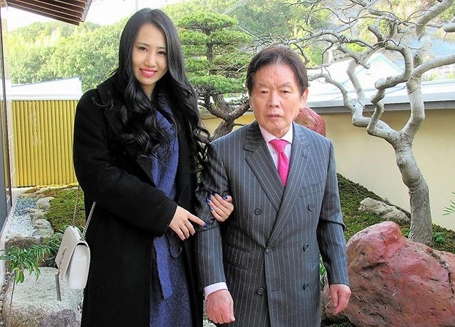 Nữ diễn viên 9X bỏ lỡ cơ hội cưới tỷ phú và thừa kế 107 tỷ vì trót đổi số điện thoại, nay túng quẫn đi trộm đồ siêu thị- Ảnh 3.