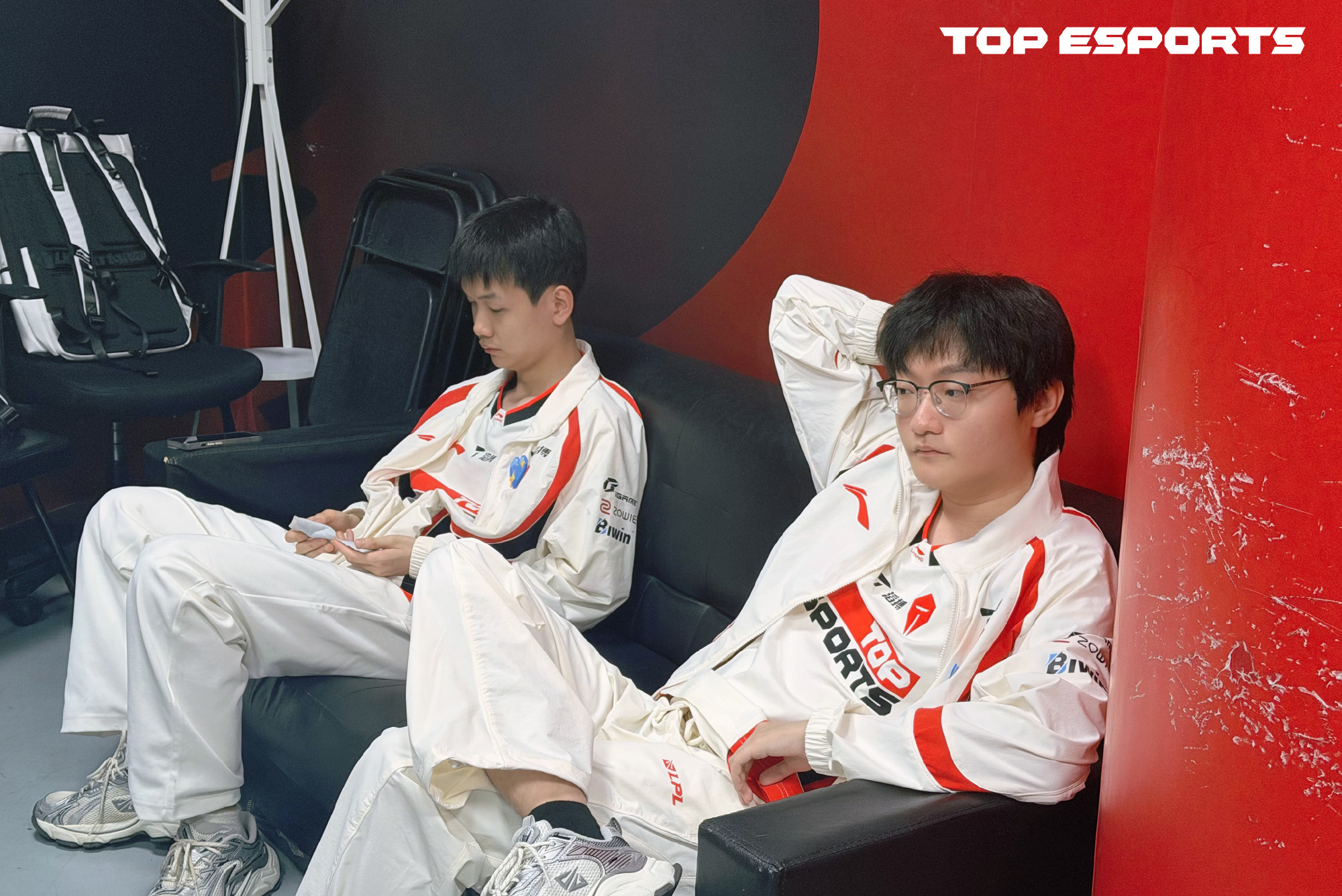 Đặt chuyện về đàn em, cựu vương CKTG nhận cái kết đắng- Ảnh 3.