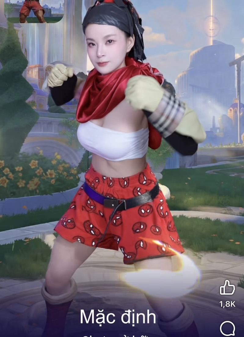 Soi nhan sắc Mèo 2k4 qua hai tấm ảnh diện áo Pikachu cách nhau 5 năm: Lột xác từ "bé hạt tiêu" dễ thương thành mỹ nhân quyến rũ- Ảnh 3.