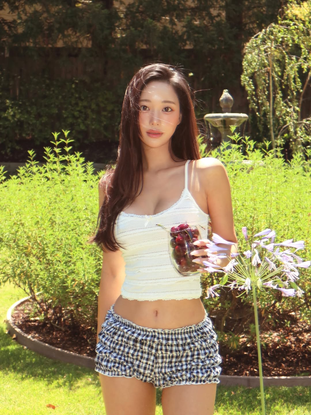 Nữ tiếp viên hàng không đẹp như "búp bê sống" bỏ nghề lấy chồng CEO: Nhan sắc, cuộc sống giờ ra sao?- Ảnh 14.