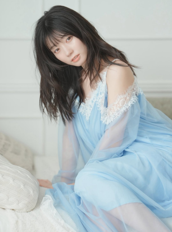 Vượt mặt Yua Mikami, hot girl tân binh nổi tiếng chia sẻ về quá khứ, tiết lộ luôn mẫu bạn trai mơ ước- Ảnh 3.