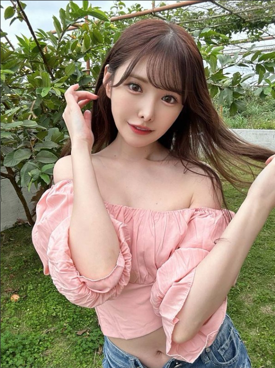 Xóa hẳn trang cá nhân 1,2 triệu theo dõi, hot girl gợi cảm quyết đoạn tuyệt quá khứ, fan bùi ngùi tiếc nuối- Ảnh 6.