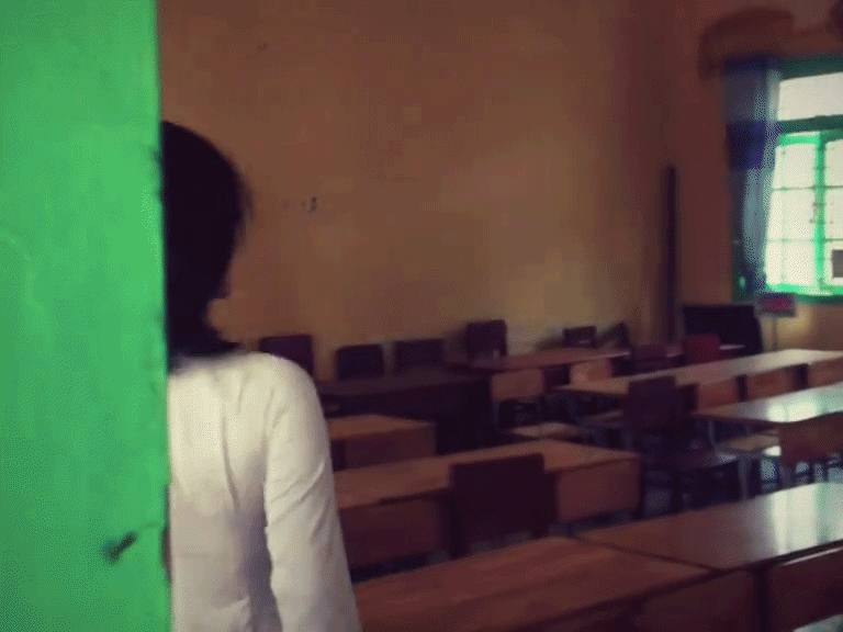 "Bạch nguyệt quang" đến từ Đồng Tháp gây sốt với clip 21 giây trong lớp học- Ảnh 2.