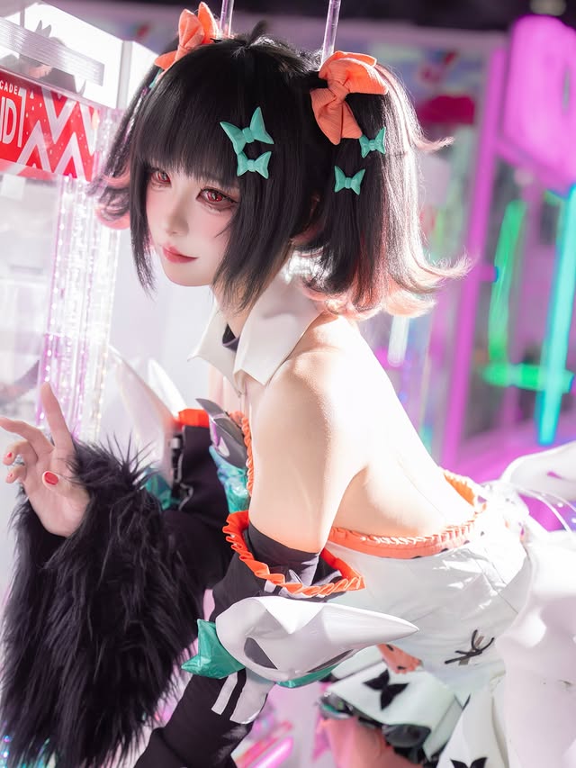 Hoa mắt với tạo hình "như phim" của nữ coser xinh đẹp, săm soi trang cá nhân mà người xem ngỡ như tìm thấy cả "kho tàng"- Ảnh 5.