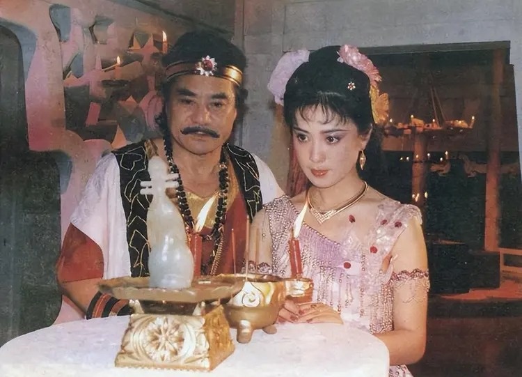 Sao nữ bị bắt vì mở tiệc ma túy đá: Sử dụng chất cấm vì buồn tình, từng đi cai nghiện sau 2 tháng sa ngã nhưng bất thành- Ảnh 3.