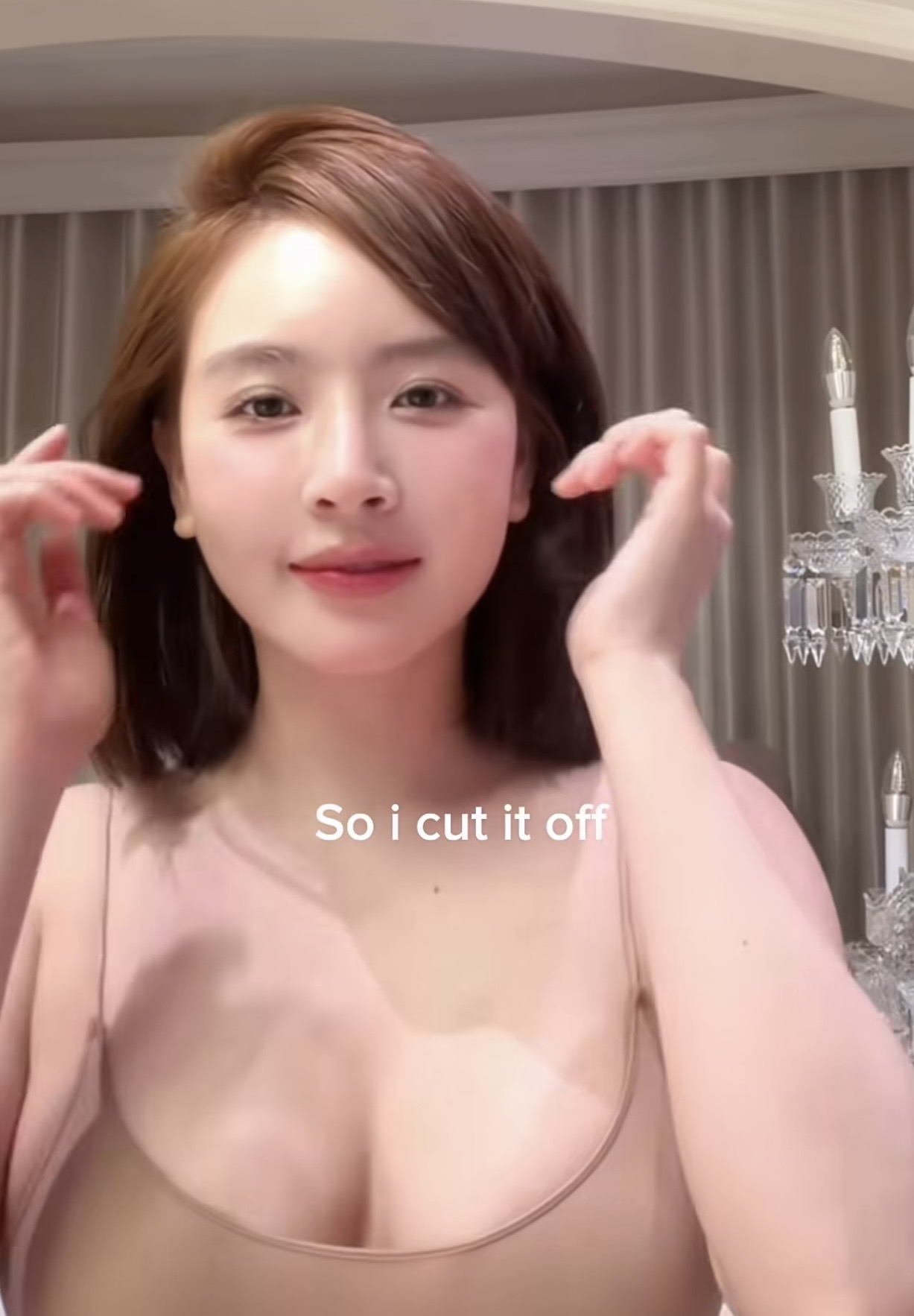 Cắt tóc để "cắt tình": Diện mạo cực ấn tượng của hot girl Phương Bora- Ảnh 4.