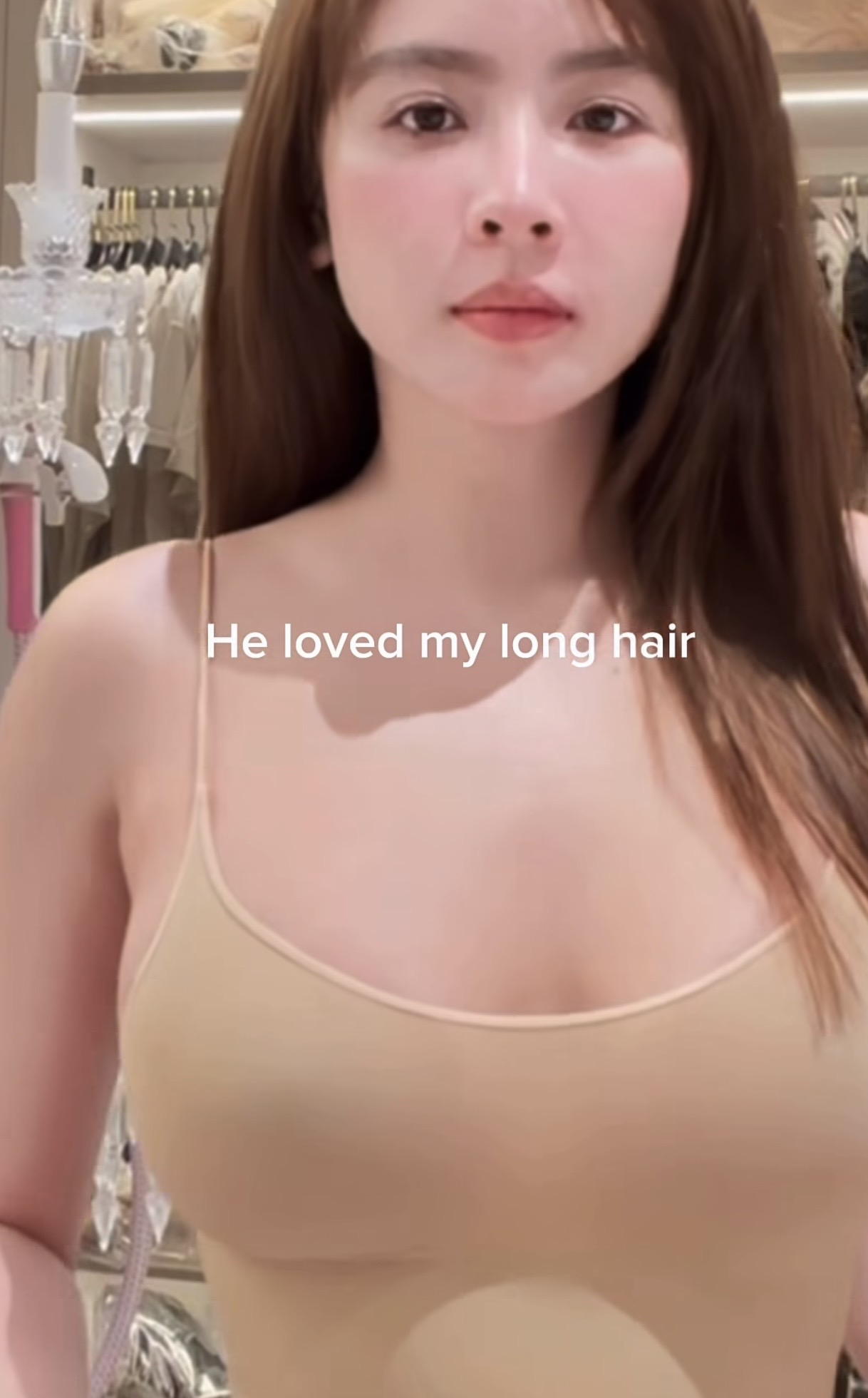 Cắt tóc để "cắt tình": Diện mạo cực ấn tượng của hot girl Phương Bora- Ảnh 2.