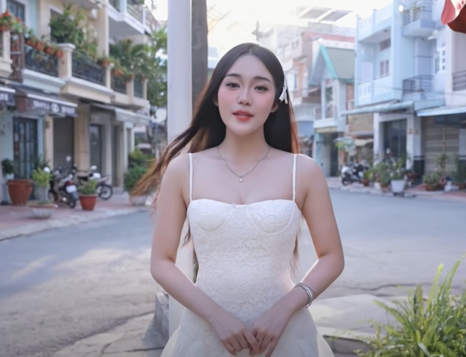 Dùng AI quảng cáo "đỏ đen" trá hình bằng các hot girl ảo, hình thức chèo kéo mới khiến CĐM không khỏi hoang mang- Ảnh 2.