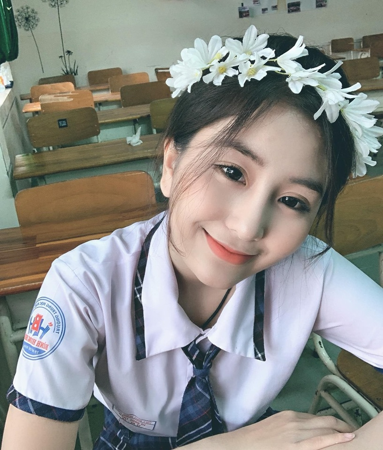 Gương mặt khác lạ của mỹ nhân sở hữu body “siêu thực” từng phủ sóng cõi mạng- Ảnh 6.