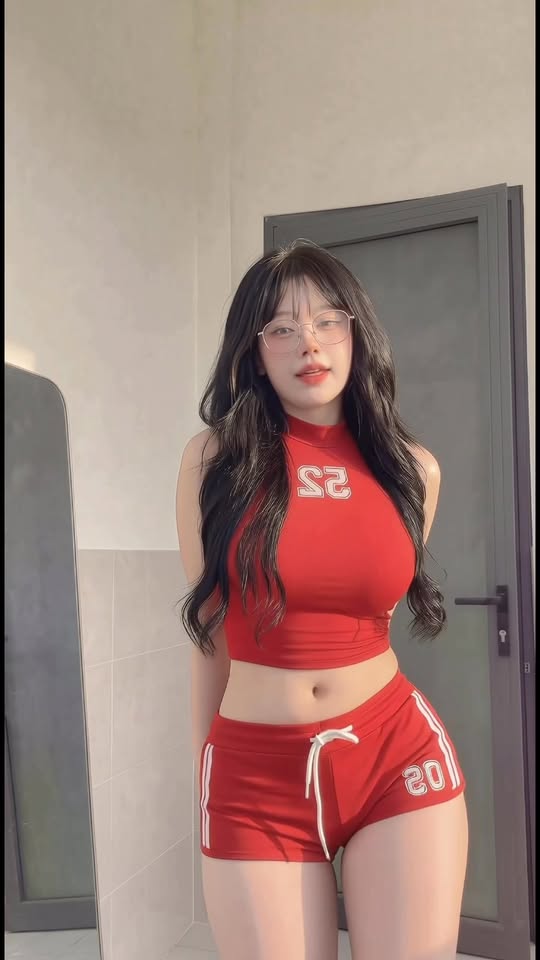 Hot girl AI viral khắp cõi mạng, cứ "bay nick" lại lập mới, hút hàng triệu view nhưng nền tảng vẫn thờ ơ?- Ảnh 3.