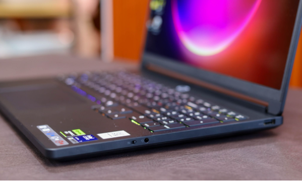 Trải nghiệm Legion 5i Gen 11 và Legion 27Q-10 - Cặp đôi thông minh và đa dụng đến từ Lenovo- Ảnh 2. Trải nghiệm Legion 5i Gen 11 và Legion 27Q-10 - Cặp đôi thông minh và đa dụng đến từ Lenovo- Ảnh 2.