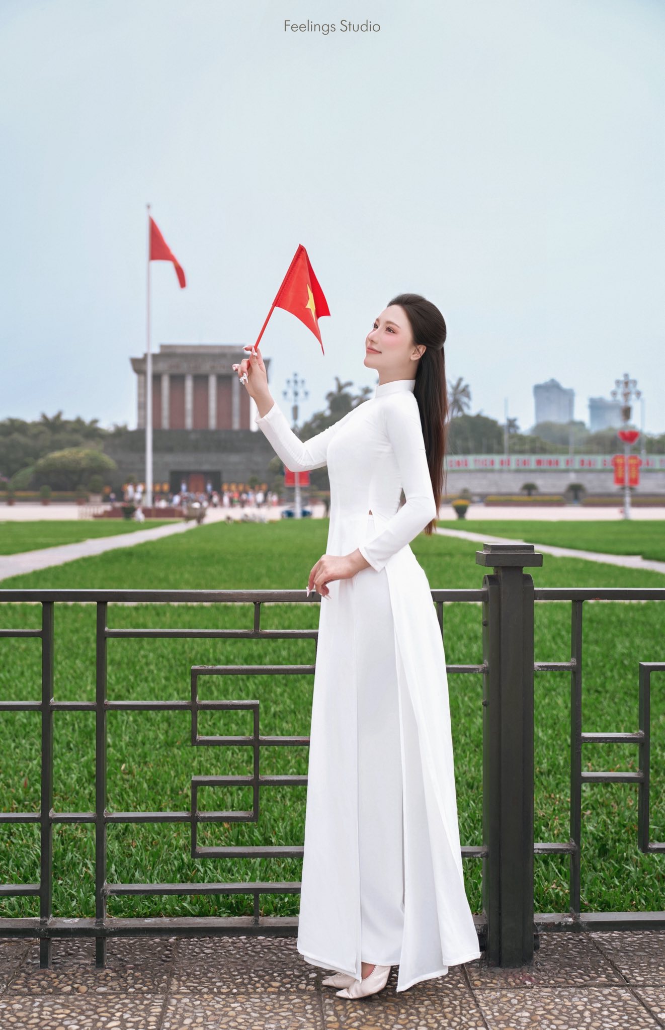 Thích thú với bộ ảnh áo dài ý nghĩa của Á Khôi Phương Anh nhân dịp kỷ niệm Ngày Thống nhất đất nước- Ảnh 3.