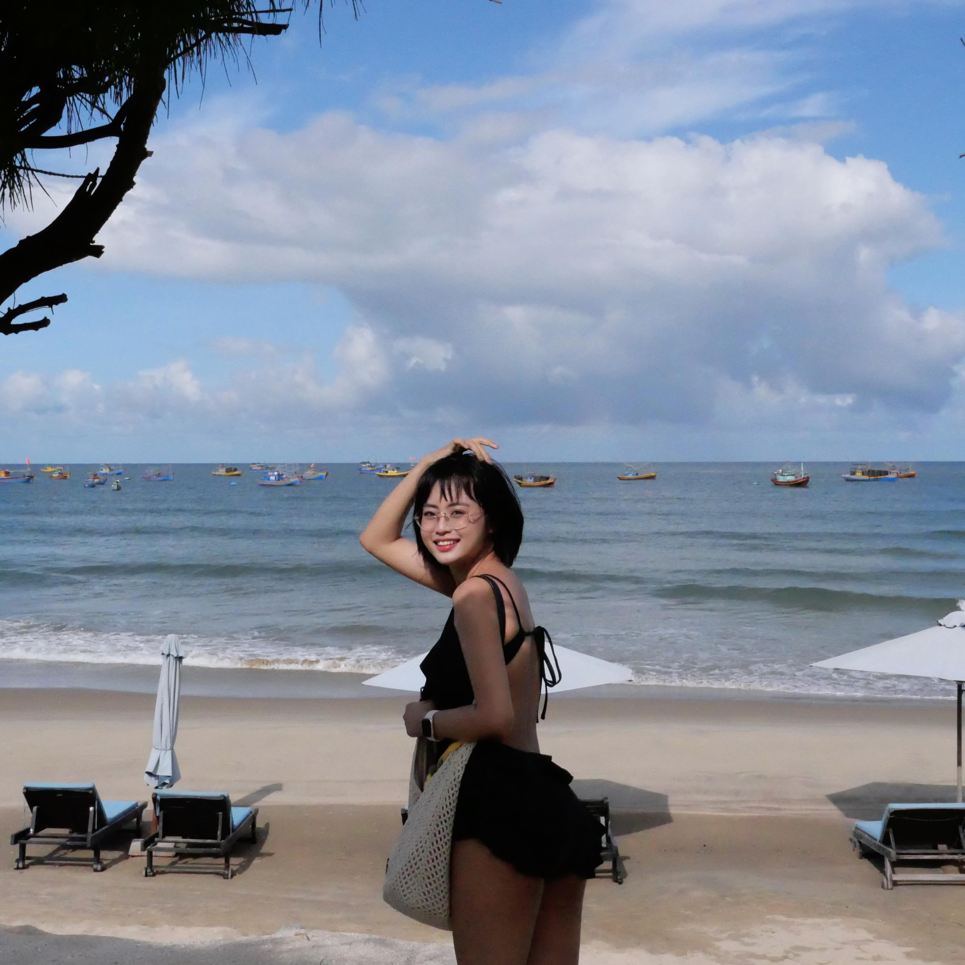MC Minh Nghi gia nhập đường đua bikini ngày hè nhưng phải thốt lên câu "than thở"- Ảnh 2.