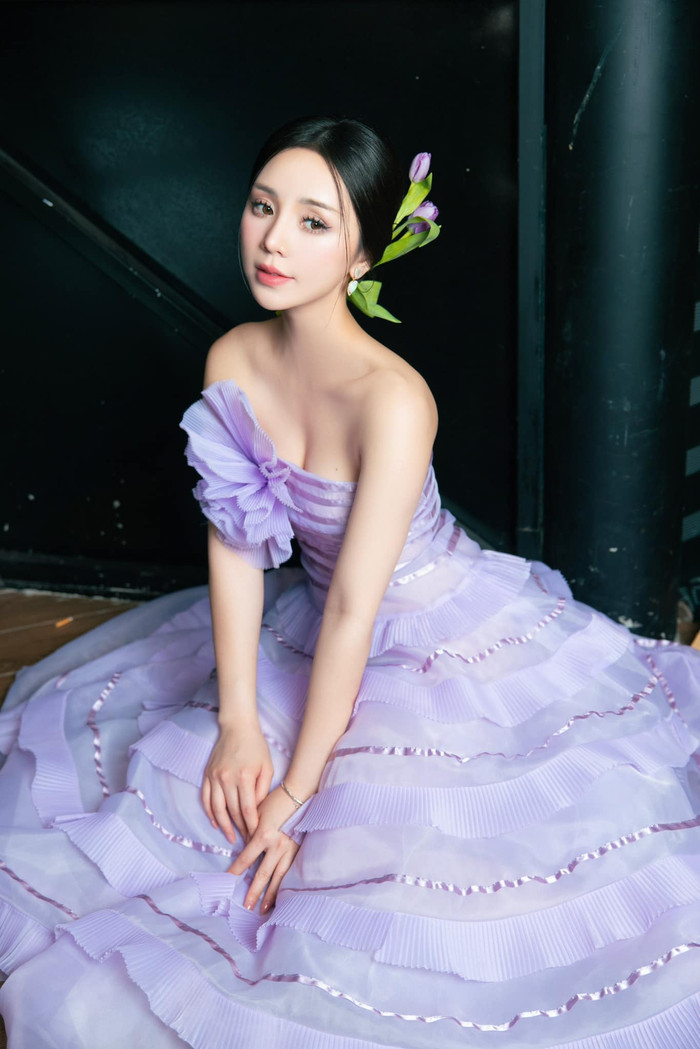 Quỳnh Kool lại bùng nổ khi làm cô dâu: Hơn 10 năm vào showbiz, đẹp theo cách phá vỡ “chuẩn gầy”- Ảnh 8.