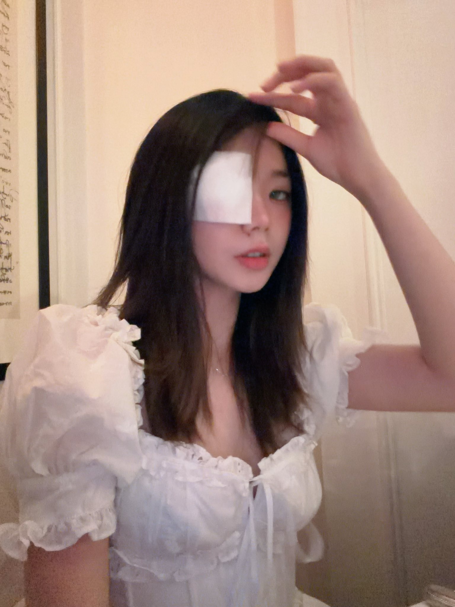 Biến đau thương thành "cợt nhả", Remind khiến fan "té ngửa" với màn xuất hiện chấn động- Ảnh 2.
