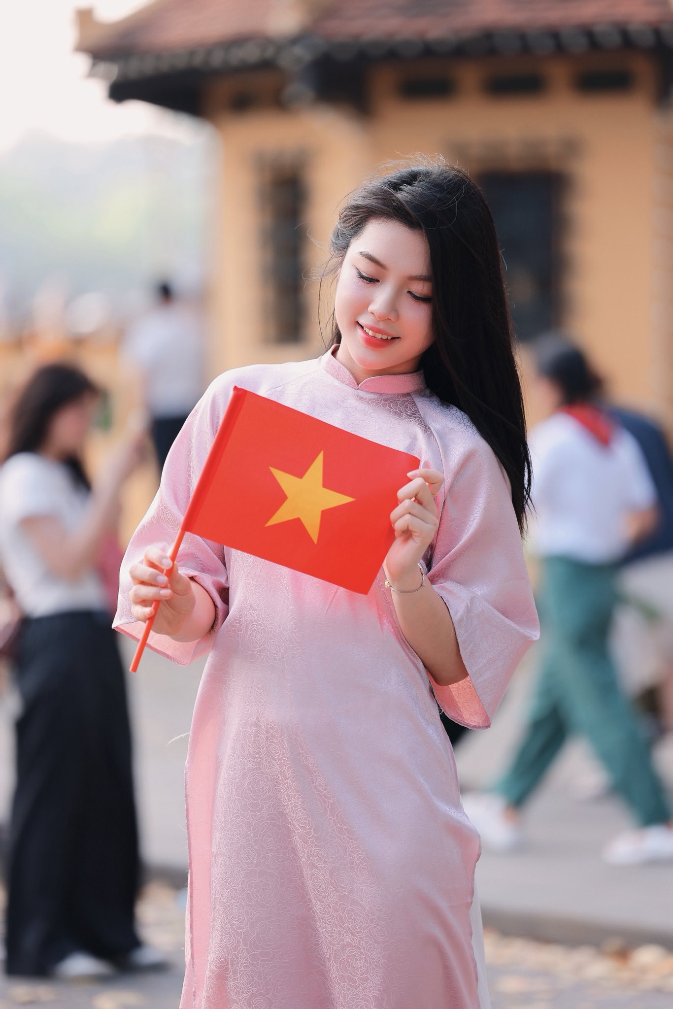 Ngắm nữ thần bóng chuyền Việt đang gây sốt MXH: Mặt xinh như mộng, một nụ cười đủ gây thương nhớ vì quá ngọt ngào- Ảnh 10.