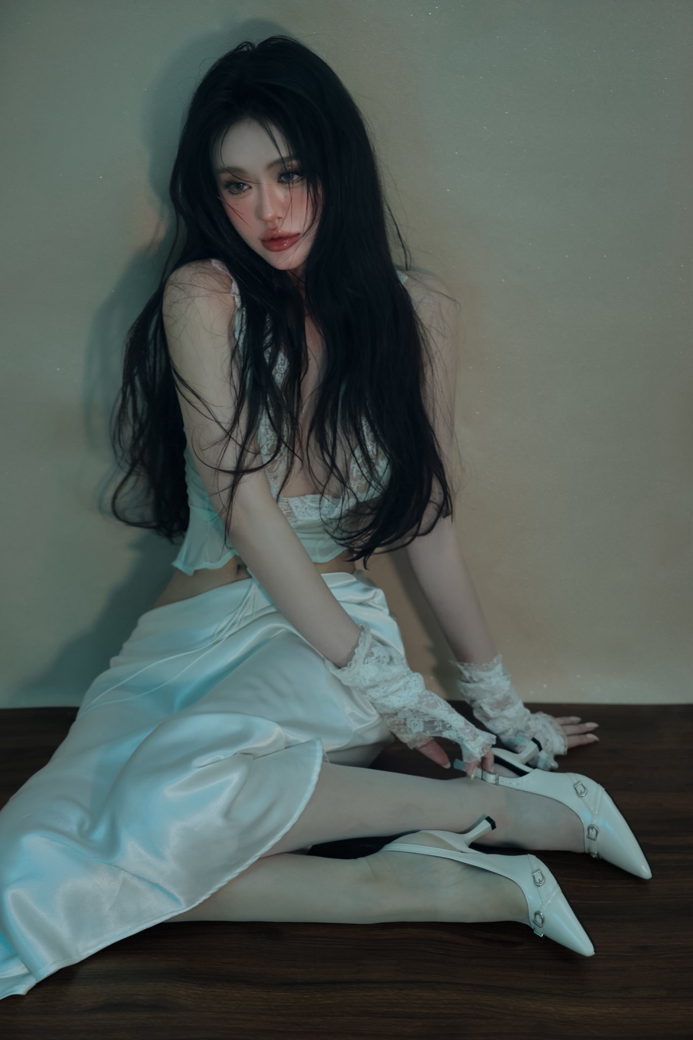 Chụp studio đầy ấn tượng, hot girl "gây mê" với visual đầy khí chất- Ảnh 4.