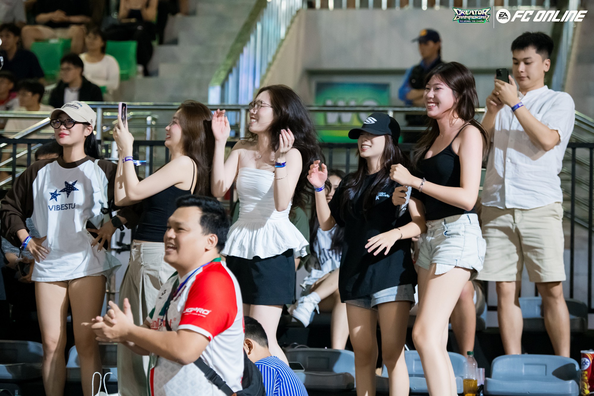 FC Online Creator Championship Mùa 2: Refund Gaming xuất sắc đoạt ngôi vương- Ảnh 13.