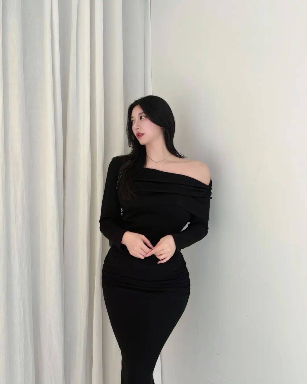 Biểu tượng "mình hạc xương mai" bị lung lay bởi hot girl sở hữu dáng quả lê tuyệt mỹ đến từ Hàn Quốc- Ảnh 6.