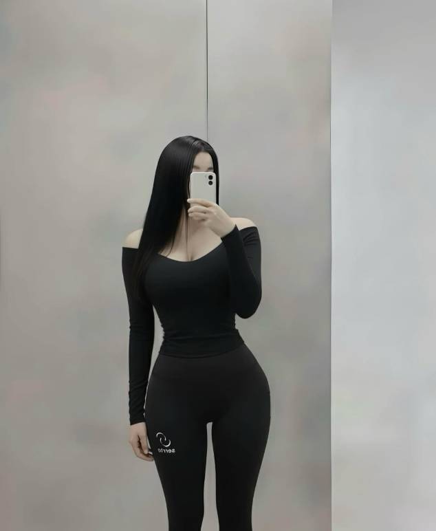 Biểu tượng "mình hạc xương mai" bị lung lay bởi hot girl sở hữu dáng quả lê tuyệt mỹ đến từ Hàn Quốc- Ảnh 4.