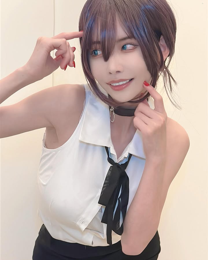 Eimi Fukada bất ngờ trổ tài cosplay, fan ngỡ ngàng tranh nhau "gọi vợ"- Ảnh 3.