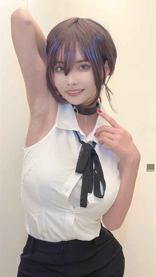 Eimi Fukada bất ngờ trổ tài cosplay, fan ngỡ ngàng tranh nhau "gọi vợ"- Ảnh 2.