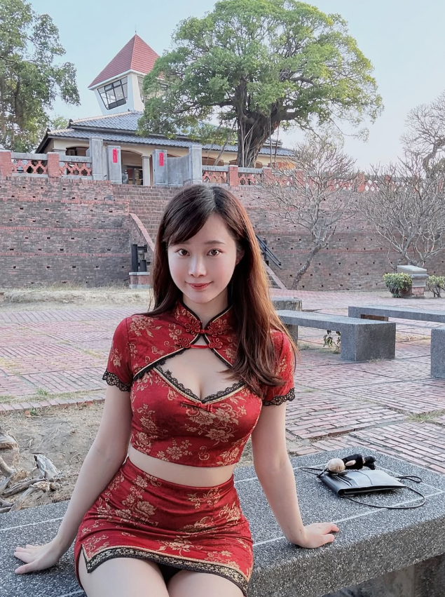 Hot girl bán trầu cau gây sốt mạng xã hội, nhan sắc ngọt ngào khiến dân mạng không thể rời mắt- Ảnh 6.