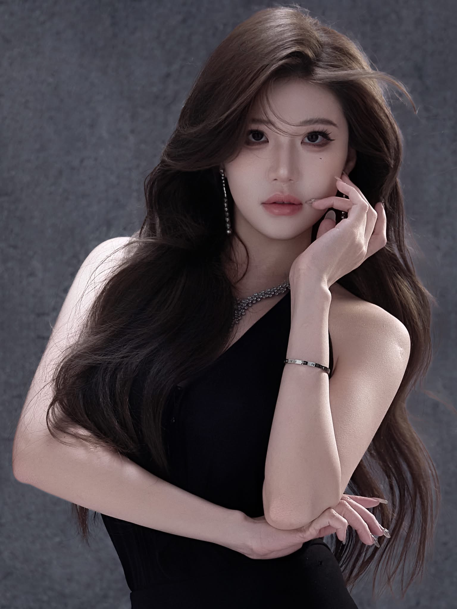 Đổ bộ bất ngờ, nữ idol triệu follow khiến fans Việt "đứng ngồi không yên"- Ảnh 3.