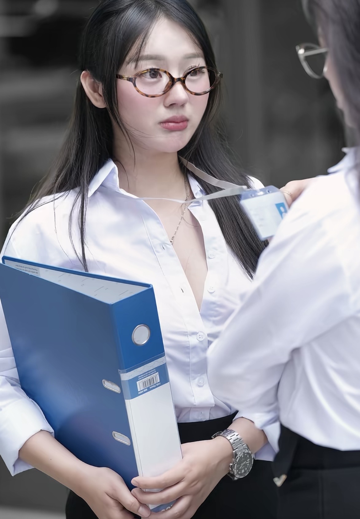 Màn "lột xác" từ căn bếp lên văn phòng cực đỉnh của Zin thích nấu ăn- Ảnh 7. Màn "lột xác" từ căn bếp lên văn phòng cực đỉnh của Zin thích nấu ăn- Ảnh 7.