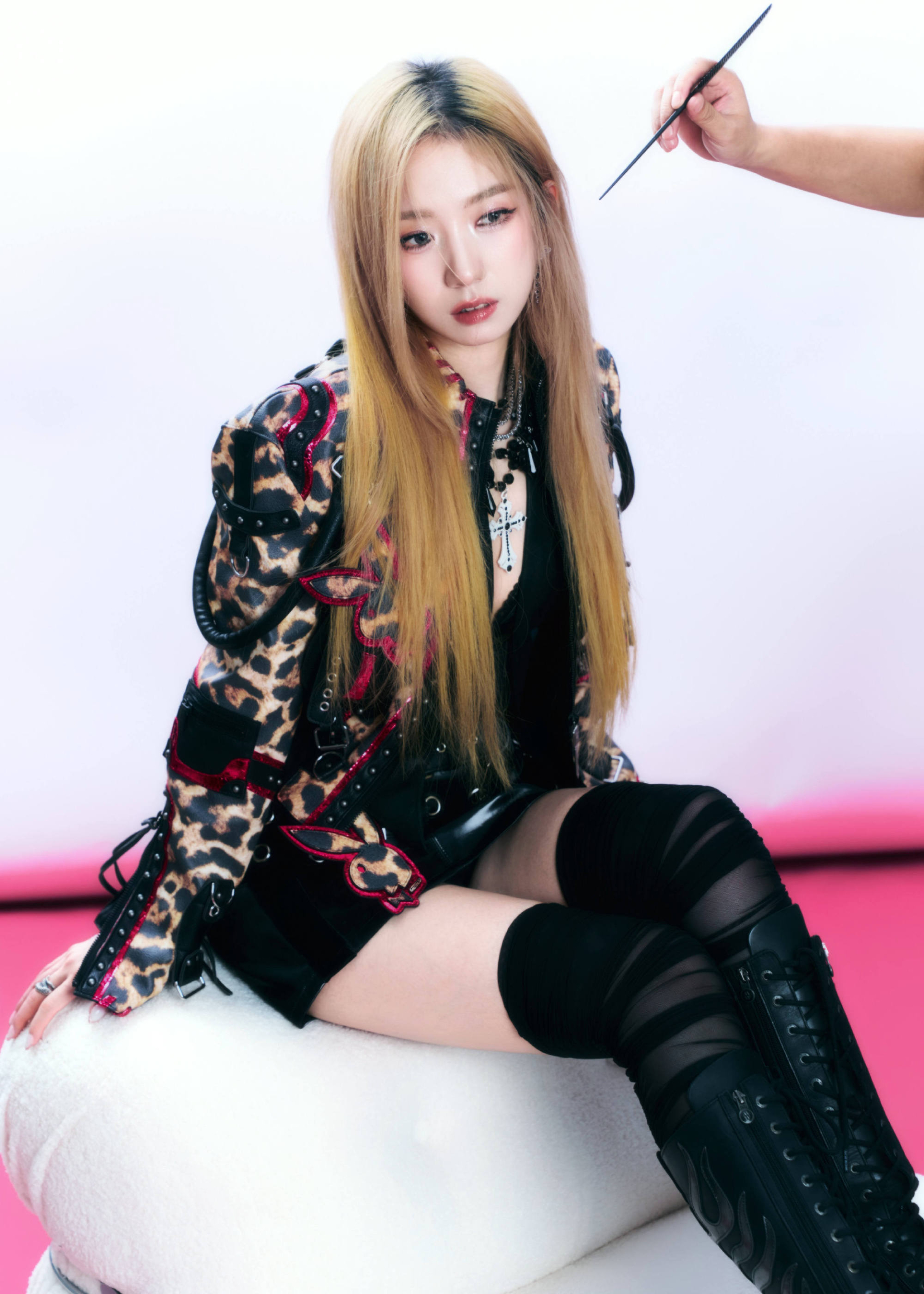 Loạt tin nhắn đếm số "456" khiến mỹ nhân gen Z showbiz rớt đài theo cách ê chề nhất, càng đọc càng khó ai bênh nổi- Ảnh 4.