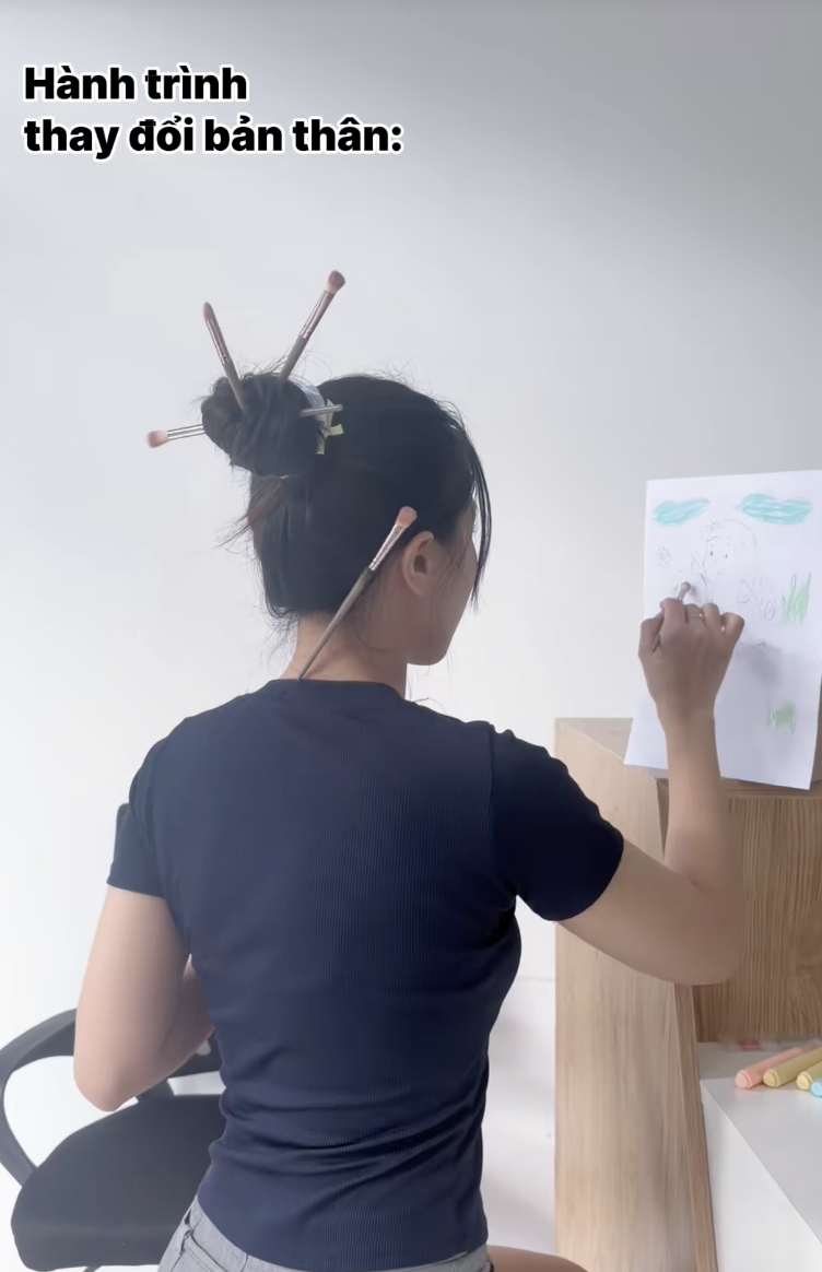 Cả TikTok hóa Lê Bống: Miệng ngậm cọ, tay tô màu, mắt nhìn xa xăm- Ảnh 9.